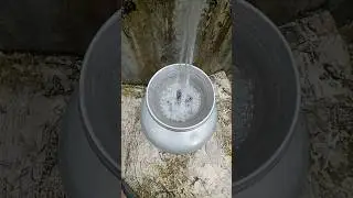 বৃষ্টির সময় আমরা এভাবেই পানি ধরে খাই🥰,#Marsada Vlog,#food,#minivlog||