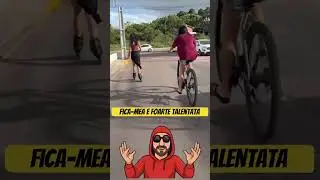 Am o fata talentata, seamana cu mine
