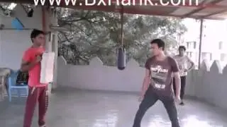 Awesome side kick  | real kung fu fighting | donnie yen kick | martial art kicks and tricking Bxrank