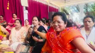 रजवाड़े की भीड़ मैया देखने को जाऊँगी 