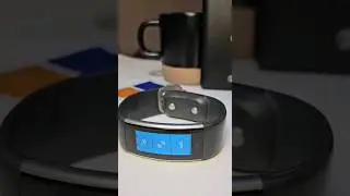 Microsoft Band in 2023! Tech from the past.  #shorts #retro #tech #microsoft #trending #nostalgia