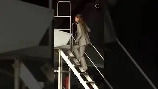 Princess Kate effortlessly climbs down aircraft boarding stairs backwards in heels #katemiddleton