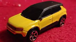 Reviewing a 2023 new casting from Matchbox and this one is a 2023 Jeep Avenger. A European SUV.