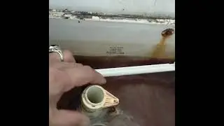 cara-cara memasang flushing cistern handle dan siphon hole.
