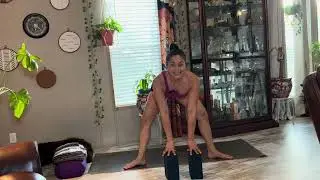 A Ritual of Thanks | 45-Minute Gratitude Flow + Meditation