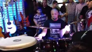 Daniel Bueno y Juan Carlos Bueno Expolitay 2012 Stand World Music
