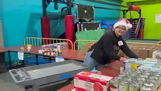 Harmonium Klassic Kids Kick Off Toy n Joy Season at the Kroc Center!