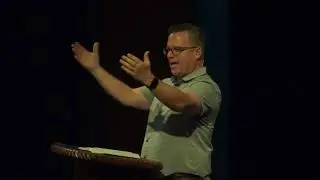 Leviticus 24:1-4 - The High Priest and the Lampstand