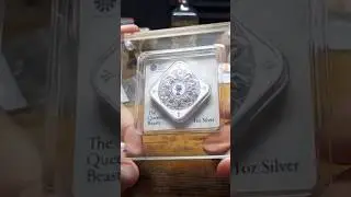 My 1oz Queen's Beasts Completer now has a protective display case!