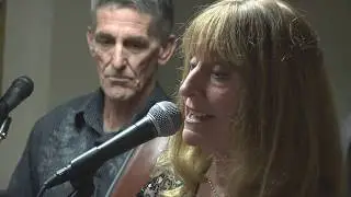 Rhonda Lynn & Edgewood Station/Blue Skies