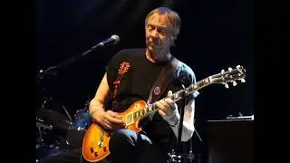 Interview: Camel - Monds&uuml;chtige Progressive-Rocker