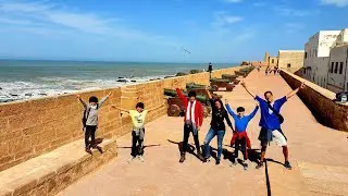 ESSAOUIRA MARRUECOS. Descubriendo las atracciones de la playa y medina y mariscos en el puerto!