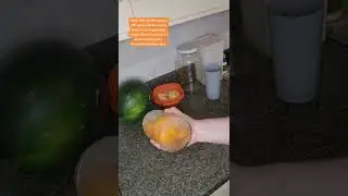 Homemade DIY orange 🍊 cleaner with orange peels and vinegar! #diycleaner #orangepeels #housecleaner