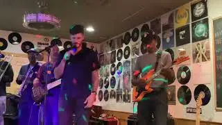 Murphy Bug -The Throw Down - Superstition