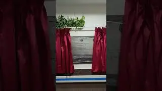 Motorised inauguration rod with curtain