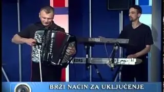 Ljubisa Vasiljevic - Tri crvena karanfila - (Live) - Zapjevaj uzivo - (Renome 19.05.2006.)