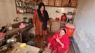 Farzana Ke Ghar Aaj Jana Pada