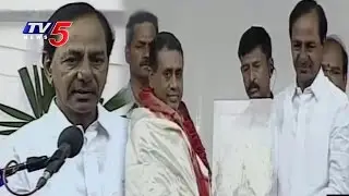 Farewell Meet: TS CM KCR Felicitates CS Rajiv Sharma on his Retirement | TV5 News