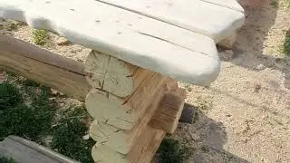 Masă  și bănci  pt..grădină  din lemn natur............