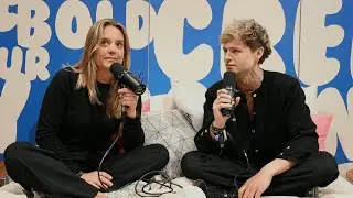 BUSENFREUNDIN mit Tom B&ouml;ttcher (LIVE von der OMR in Hamburg)