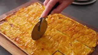 Microplane Professional Pizza Cutter_ French Apple Pie_Video_ ENG