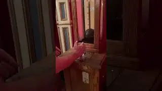 Tokyo Disneyland Penny Arcade - test your strength - Retro Games #tokyodisneyland