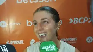 Catherine Flood 🇺🇸🏐: “Necesito aprender más español..” 