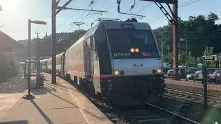 Train 6668 pulling into Denville Station with 4605 and comet rail cars loud