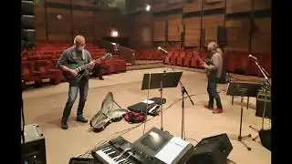 Ostrov - Púpavy (live audio)