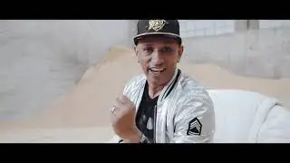 UNFORGETTABLE by MARK WAYNE Official Music Video