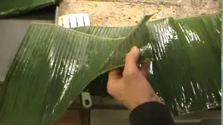 How to wrap a fish in banana leaves
