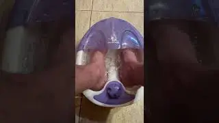 Ножки отмокают #short #shorts #legs #feet #ножки #ноги #стопы #релаксация #relaxing #relax