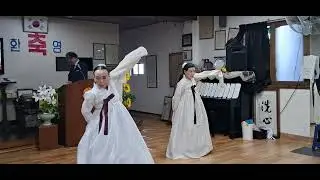 한국무용/박영애선생님외1인/살풀이/2026년1월9일/부산광역시/비둘기노인대학/위문공연/