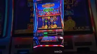 Winning a bonus at a random slot machine#slot