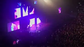 Diles - BAD BUNNY IN CONCERT