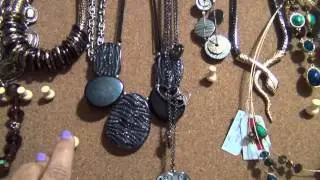 How I organize my Fashion Necklaces!