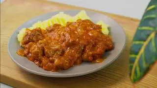 Tender Meat Goulash with Mashed Potatoes &mdash; So Simple, So Good!