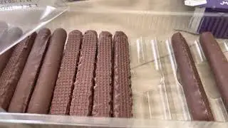 Vlog 153 - Cadbury dairy milk chocolate fingers and watching horrid Henry/Big Bang theory 🍫