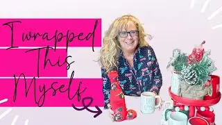 A  Unique Way To Wrap A Wine Bottle for Christmas