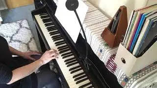 The Swing - Grade 1 piano tutorial for online learners