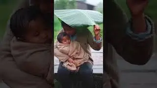 Poor Mommy Shields Her Baby from the Rain ☔🥹 | Pure Love  #babyshorts