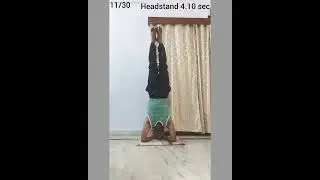 #motivation #trending #yogaskills #headstand #headstandchallenge #yogainsipiration #trendingvideo 