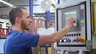 Sicherheitsglastechnik Oelsnitz (Vogtl.) GmbH sucht Mitarbeiter f&uuml;r Verbundsicherheitsglas (m/w/d)