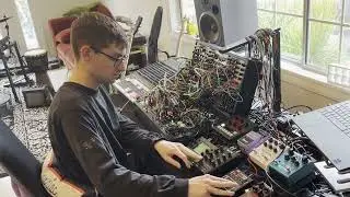 Live Breakbeat Techno: Varial - Deep Shake