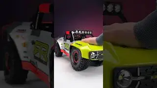 I&rsquo;m truly impressed! Time to test it out!Unboxing the FMS 1:7 Ford Bronco 4WD Short Course Truck