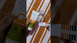 Mamaearth Vitamin C face wash ( pH test ) #mamaearth #mamaearthvitamincfacewash #phtest#shorts