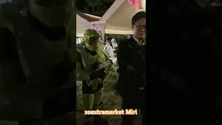 cosplayers at Soextramarket miri