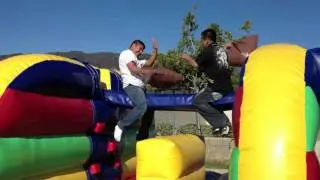El Paso Jumping Balloons - Inflatable Pillow Fight.mpg