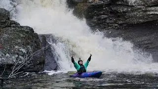 Kayaking Raymondskill creek, Pa