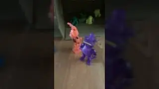 VR toy Freddy and system error toy Bonnie destroys high score toy chica and radioactive  foxy